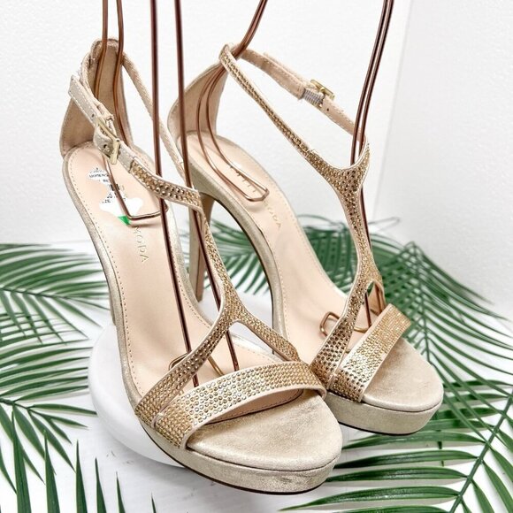 PELLE MODA Onora T-Strap Rhinestones High Heel Sandals In Platinum Size 7M - Picture 2 of 15